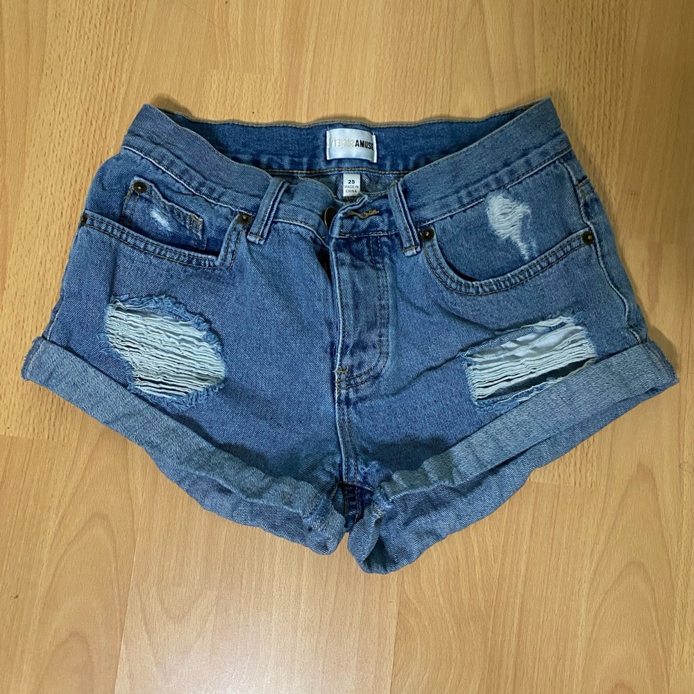 Amuse Society 25W Ripped Blue Denim Shorts
